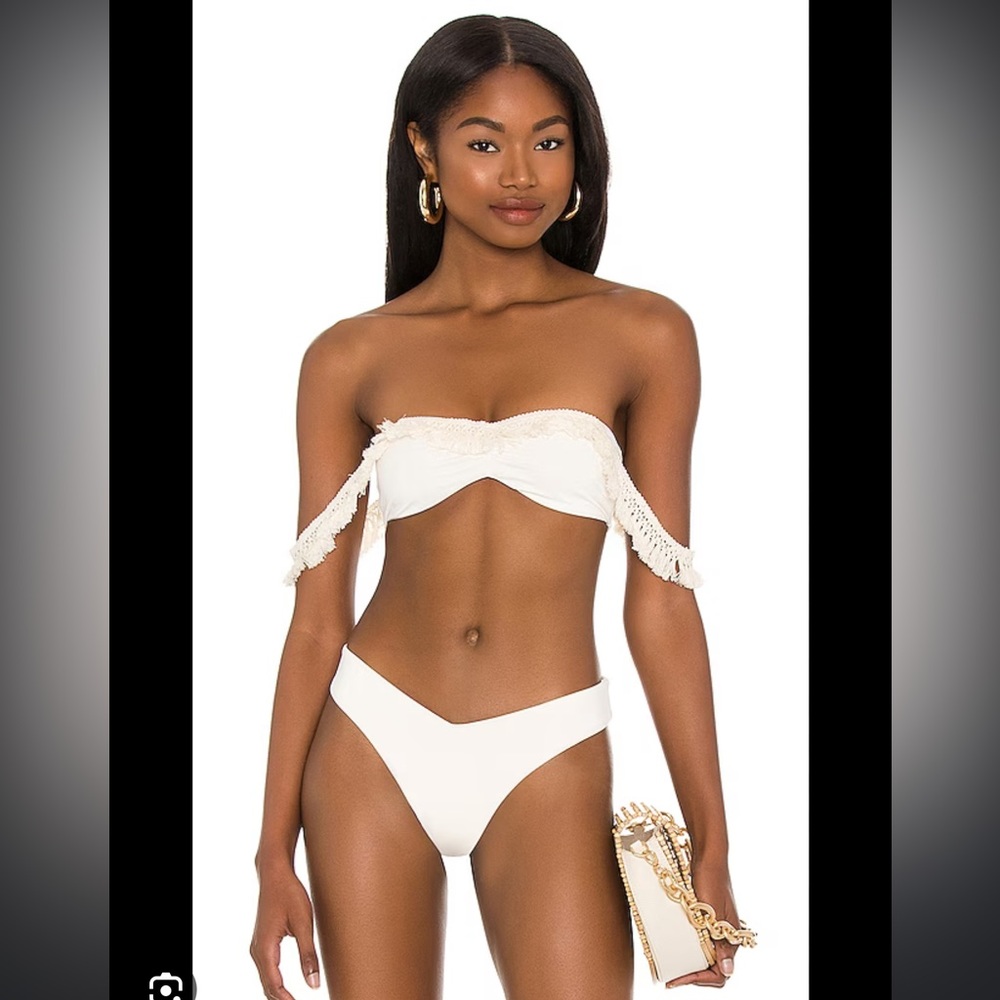 Weworewhat tassel top NWT